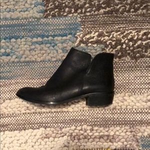 Black Splendid Bootie